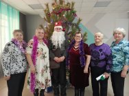 Зимняя сказка в Центральной библиотеке: "Новый год стучится в дверь!"